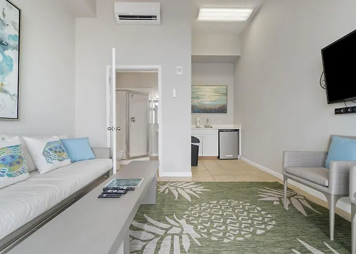 Windemere 908 Pool Side A Included! Holiday home Pensacola